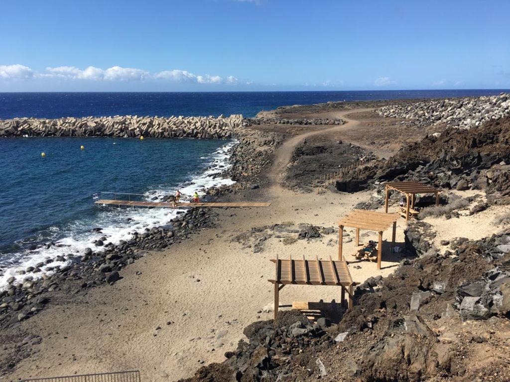 Apto Tagoro, La Restinga Bagian luar foto